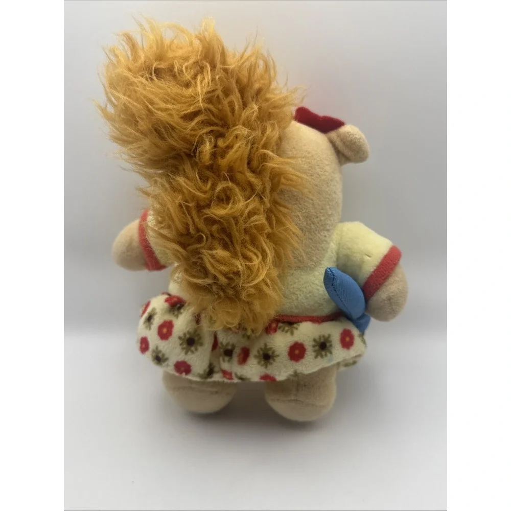 Furry Frida The Squirrel Bark Box Dog Toy Academy of Fine Arfs Size M Dog Toy